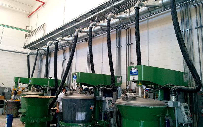 EXTRACTION SYSTEM FOR PAINT PRODUCTION LINE
