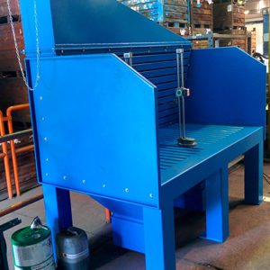 VARIOUS TYPES OF EXTRACTION BENCHES